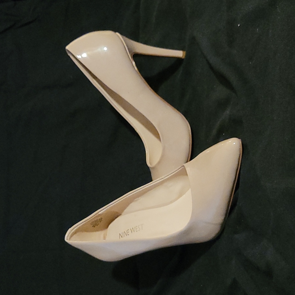 Nine West Pointy Toe Pumps